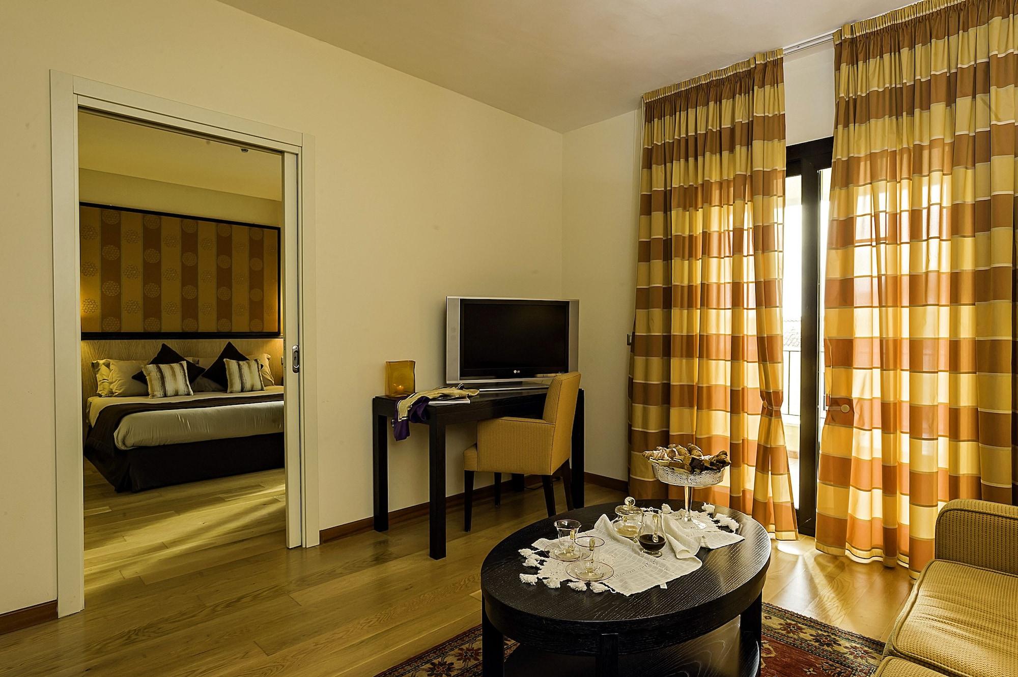 Mahara Hotel&Wellness Mazara del Vallo Bagian luar foto