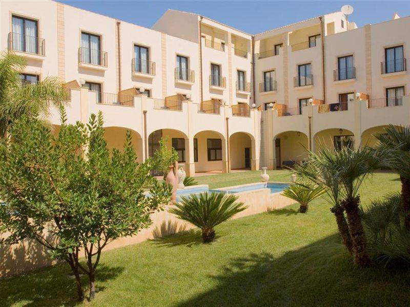 Mahara Hotel&Wellness Mazara del Vallo Bagian luar foto