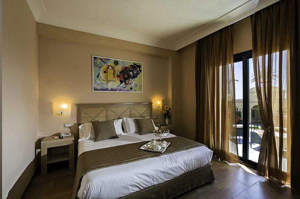 Mahara Hotel&Wellness Mazara del Vallo Bagian luar foto