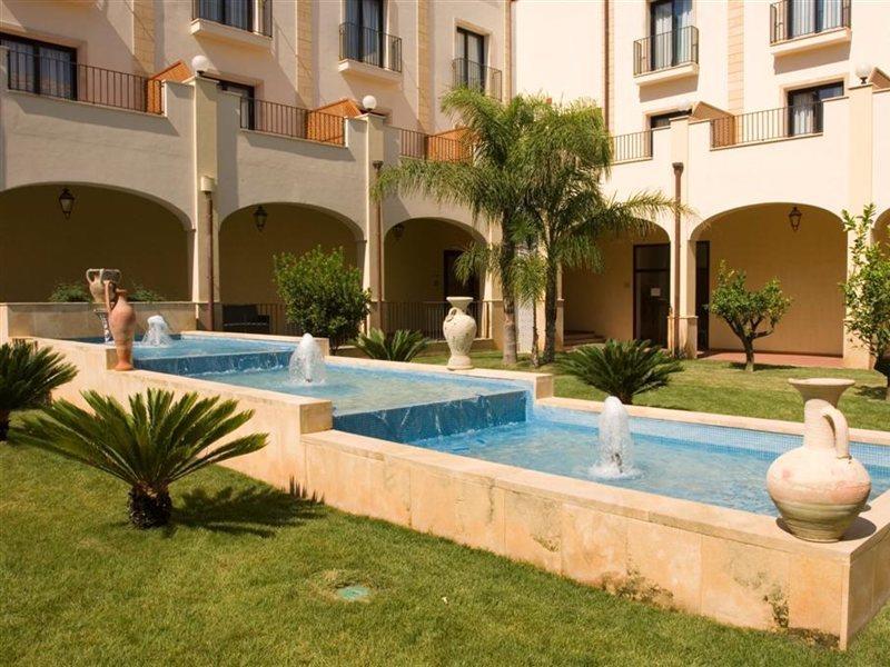 Mahara Hotel&Wellness Mazara del Vallo Bagian luar foto