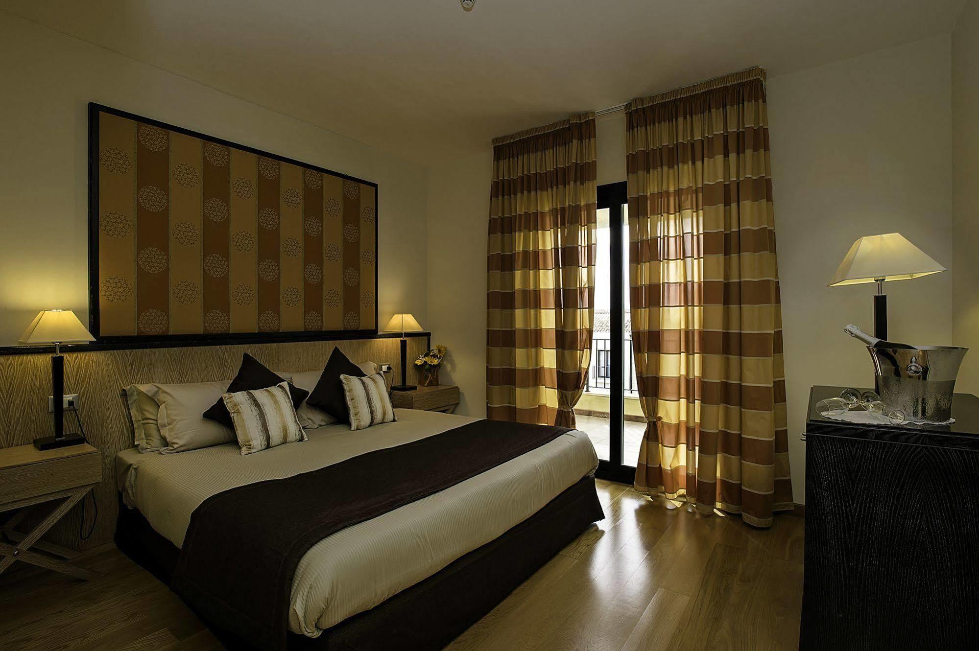 Mahara Hotel&Wellness Mazara del Vallo Bagian luar foto